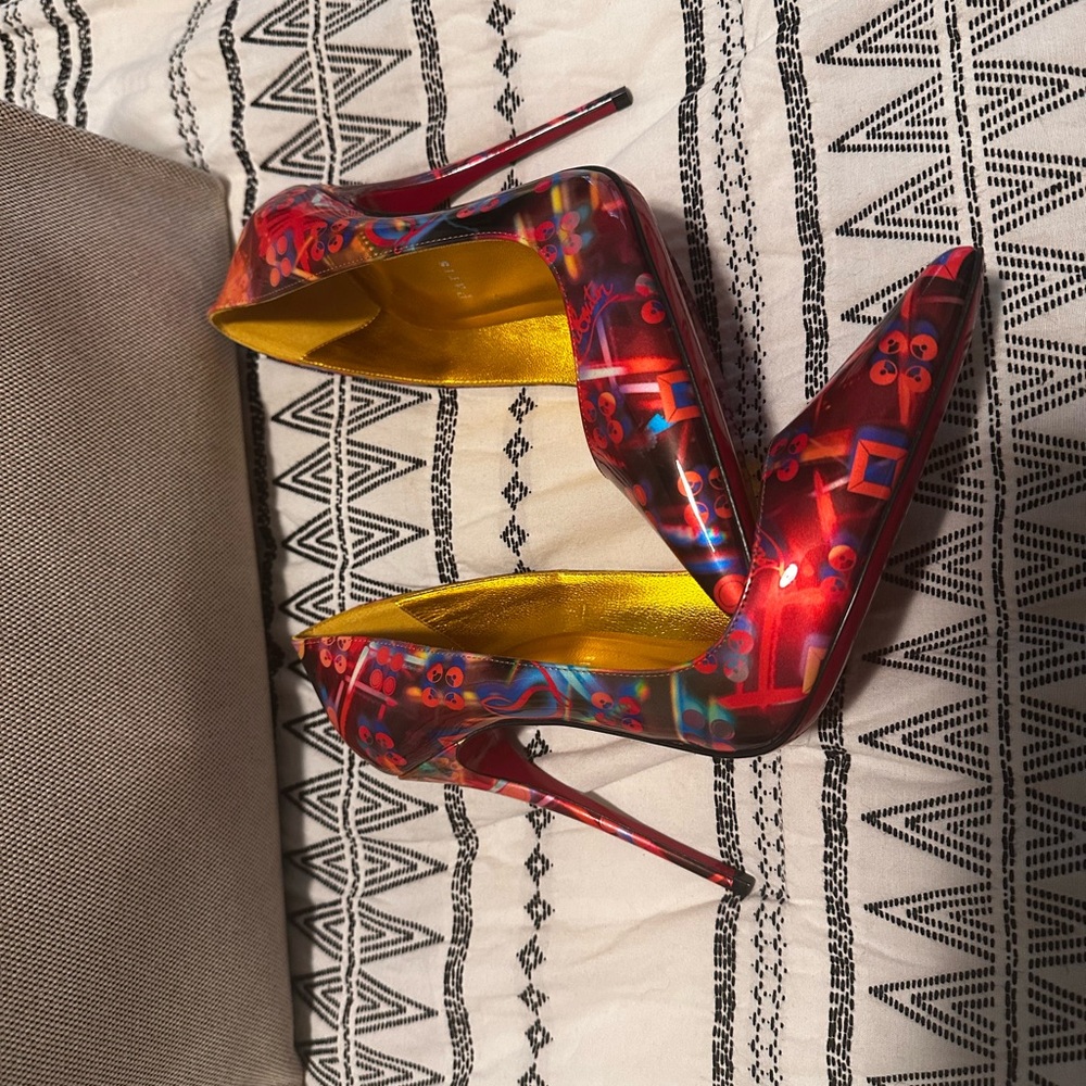 Stylish Red Patterned Women's Heels